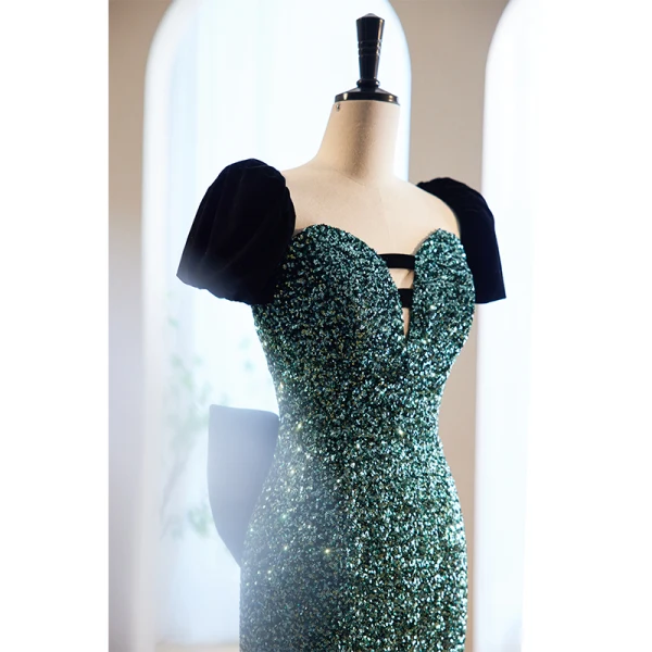 Scintillantes Vert Foncé Perlage Paillettes Robe De Soirée 2023 Trompette / Sirène Encolure Carrée Manches Courtes Dos Nu Noeud Longue Soirée Robe De Ceremonie