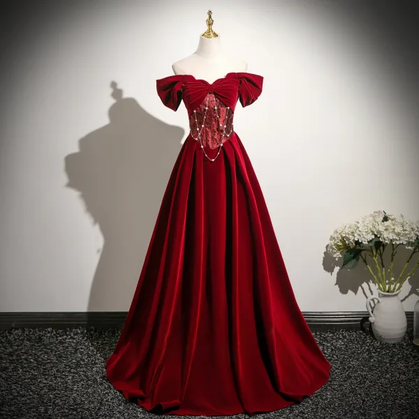 Elegant Burgundy Pearl Velvet Prom Dresses 2025 A-Line / Princess Off-The-Shoulder Short Sleeve Backless Floor-Length / Long Prom Formal Dresses