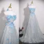 Charmant Silber Schmetterling Strass Pailletten Ballkleider 2025 A Linie Off Shoulder Ärmellos Rückenfreies Sweep / Pinsel Zug Festliche Kleider
