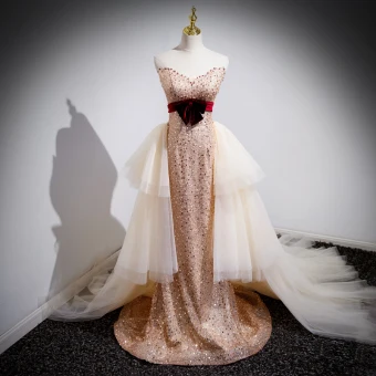 Sexy Champagne Paillettes Noeud Robe De Soirée 2023 Robe Boule Bustier Sans Manches Dos Nu Tribunal Train Soirée Robe De Ceremonie