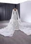 High End Weiß Pailletten Satin Fallende Rüsche Brautkleider / Hochzeitskleider 2024 Meerjungfrau Rundhalsausschnitt Ärmellos Rückenfreies Hof-Schleppe Hochzeit
