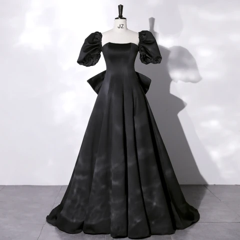 Elegant Black Satin Prom Dresses 2022 A-Line / Princess Square Neckline Short Sleeve Backless Bow Sweep Train Formal Dresses