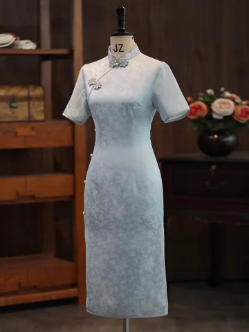 Vintage Retro Sky Blue Pearl Printing Split Front Cheongsam 2026 Trumpet Mermaid High Neck Short Sleeve Tea Length