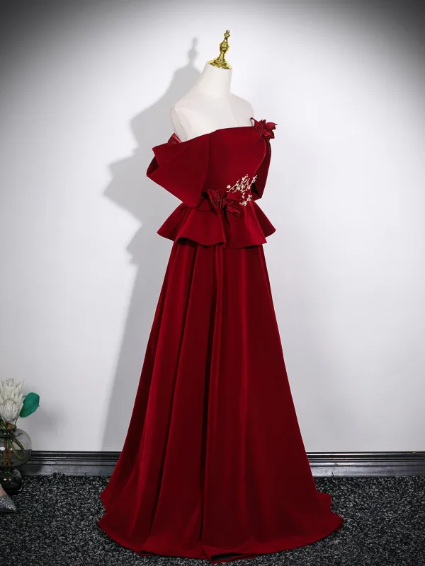 Vintage / Retro Burgundy Flower Velvet Mother Of The Bride Dresses 2026 A-Line / Princess Off-The-Shoulder Short Sleeve Backless Floor-Length / Long