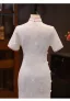 Vintage Weiß Seide Wadenlang Gespaltete Front Cheongsam 2026 Meerjungfrau Stehkragen Kurze Ärmel