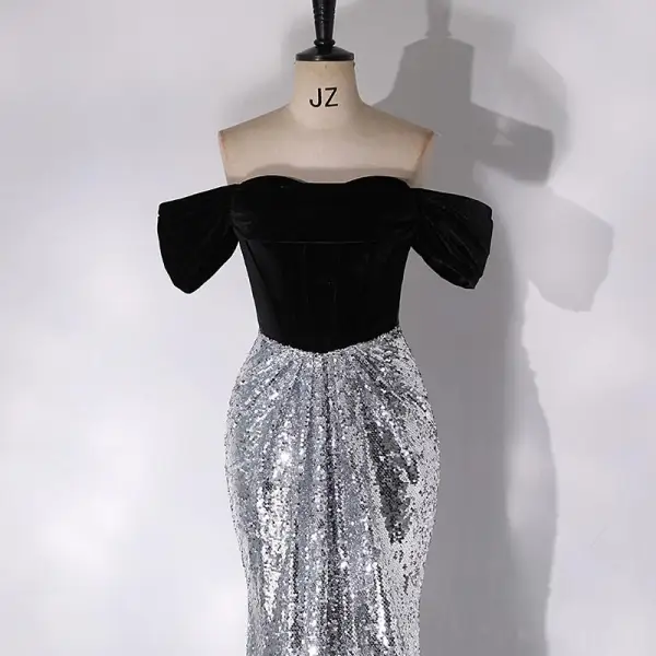Sexy Schwarz Pailletten Abendkleider 2024 Ballkleid Off Shoulder Kurze Ärmel Rückenfreies Sweep / Pinsel Zug Abend Festliche Kleider