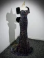 Scintillantes Sexy Noire Paillettes Robe De Soirée 2023 Trompette / Sirène Encolure Carrée Gonflée Manches Courtes Dos Nu Noeud Train De Balayage Robe De Ceremonie