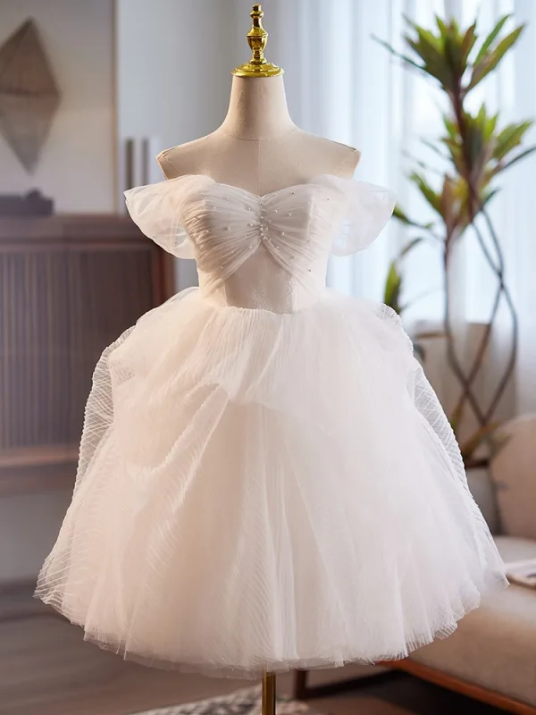 Modest / Simple White Pearl Short Wedding Dresses 2024 Ball Gown Off-The-Shoulder Short Sleeve Backless Tulle Wedding