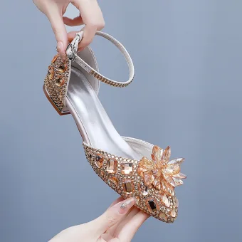 Charming Gold Rhinestone Flat Wedding Shoes 2024 Ankle Strap Pointed Toe Wedding Sandals