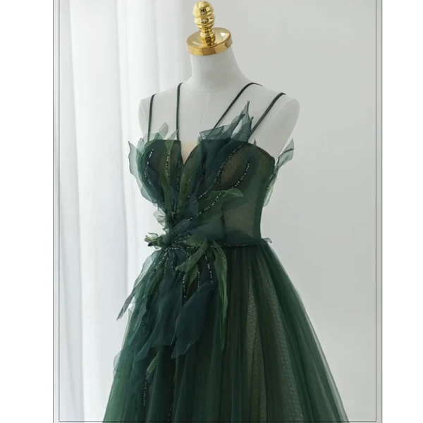 Charmant Vert Foncé Perlage Paillettes Robe De Soirée 2023 Princesse Bretelles Spaghetti Sans Manches Dos Nu Longue Soirée Robe De Ceremonie