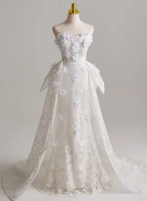 Classy White Rhinestone Appliques Trumpet Mermaid Wedding Dresses 2025 Strapless Sleeveless Backless Sweep Train