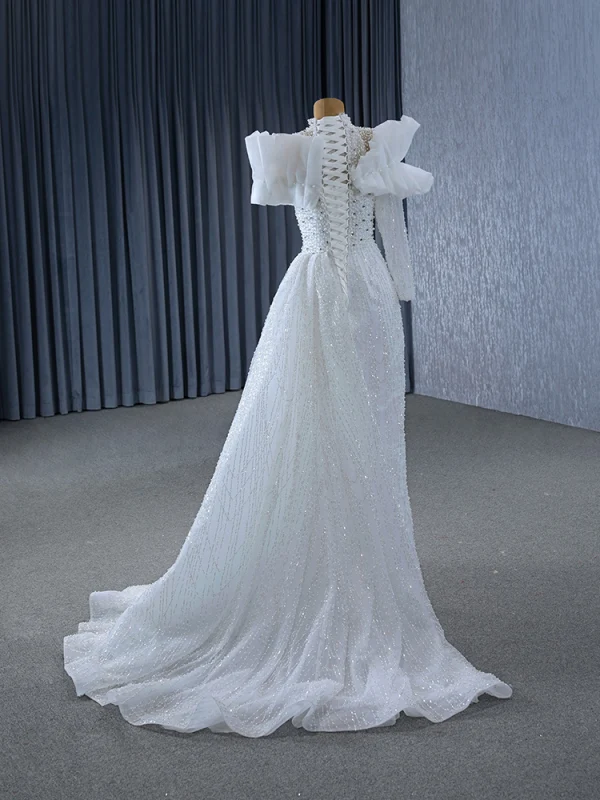 Haut de Gamme Bling Bling Blanche Fait main Perlage Perle Paillettes Robe De Mariée 2024 Trompette / Sirène Col Haut Manches Longues Train De Balayage Mariage