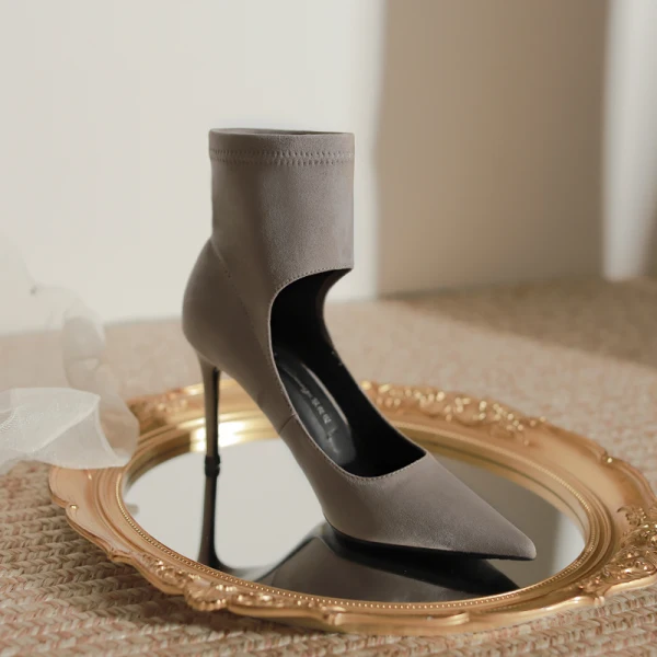 Chic / Beautiful Ocean Blue Street Wear Winter Suede Pumps 2023 Leather 8 cm Stiletto Heels Pointed Toe Pumps High Heels