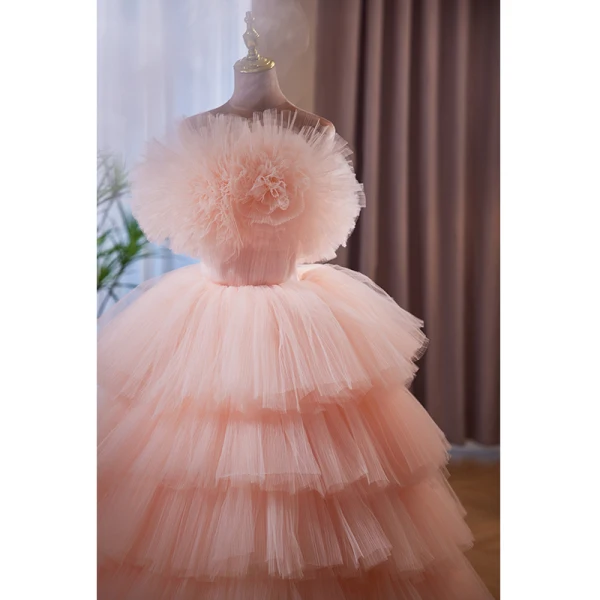 Charmant Rougissant Rose Volants en Cascade Percé Robe De Soirée 2023 Robe Boule Bustier Sans Manches Dos Nu Tribunal Train Soirée Robe De Ceremonie
