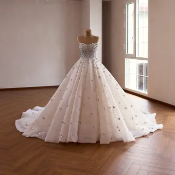 Luxe Champagne Fait Main Perle Paillettes Faux Diamant Chapel Train Robe De Mariée 2026 Robe Boule Amoureux Sans Manches Dos Nu Tulle