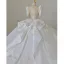 Charmant Blanche Perlage Perle Paillettes Noeud Tomber Hiver Robe De Mariée 2024 Robe Boule V-Cou Manches Longues Dos Nu Chapel Train Mariage