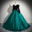 Vintage Dunkelgrün Satin Ballkleider 2024 Ballkleid V-Ausschnitt Lange Ärmel Rückenfreies Lange Ball Festliche Kleider