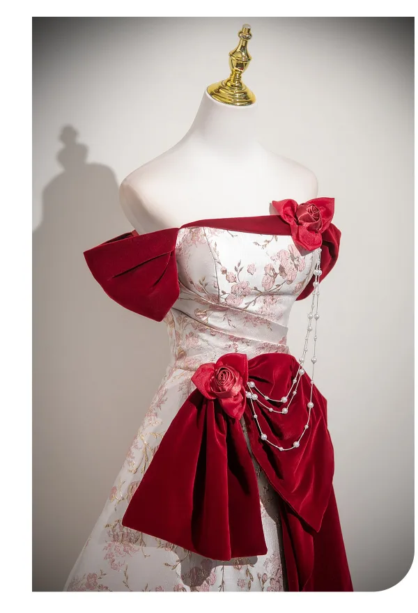 Élégant Bordeaux Appliques Impression Robe De Bal 2025 Princesse De l'épaule Manches Courtes Dos Nu Longue Robe De Ceremonie