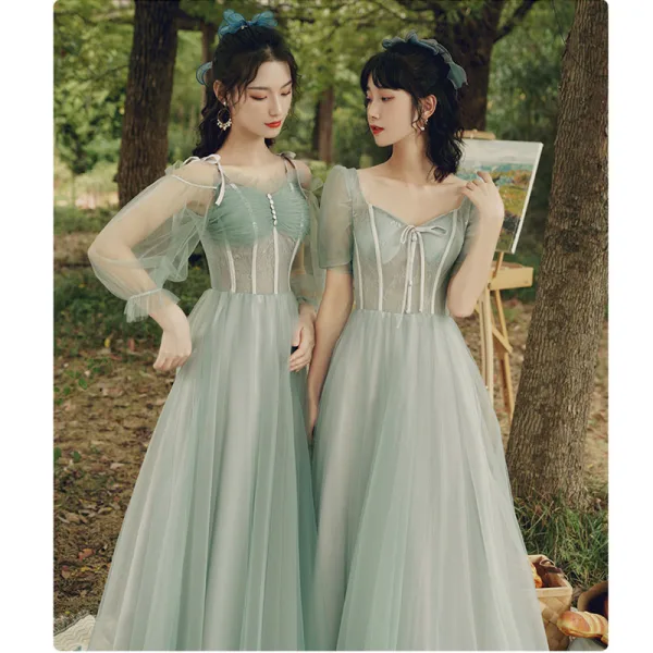 Modest / Simple Sage Green Lace Bridesmaid Dresses 2022 A-Line / Princess Short Sleeve Backless Floor-Length / Long Bridesmaid