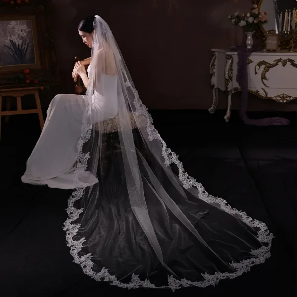 Elegant White Lace Flower Wedding Tulle shawl 2025