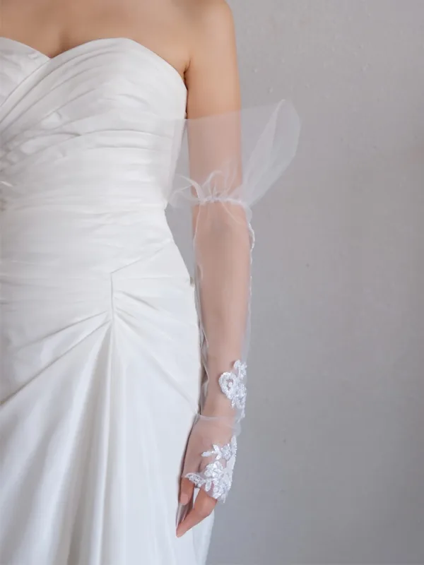 Elegant Hvit Håndlaget Beading Blonder Blomst Paljetter Bryllup Brudehansker 2025