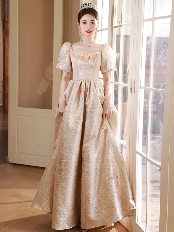 Chic / Beautiful Champagne Pearl Appliques Glitter Prom Dresses 2024 A-Line / Princess Square Neckline Puffy Short Sleeve Backless Floor-Length / Long Prom Formal Dresses