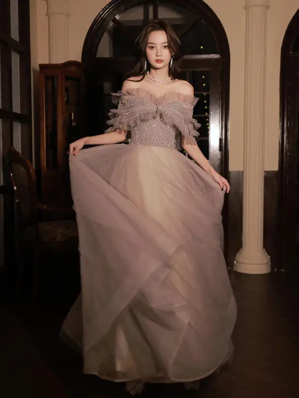Charming Grey Beading Sequins Evening Dresses 2022 A-Line / Princess Off-The-Shoulder Short Sleeve Backless Floor-Length / Long Evening Party Prom Dresses