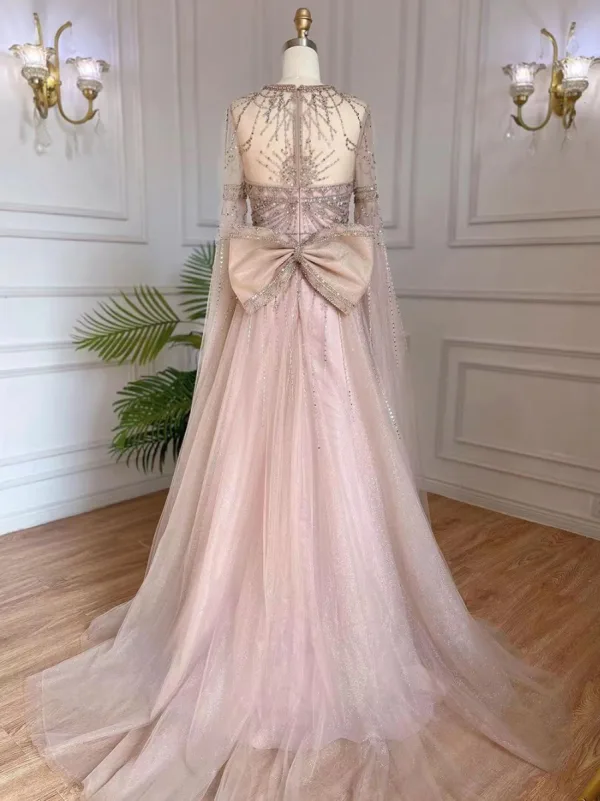 Haut de Gamme Bleu Ciel Fait main Perlage Paillettes Robe De Soirée 2023 Princesse Encolure Dégagée Manches Longues Noeud Soirée Train De Balayage Robe De Ceremonie