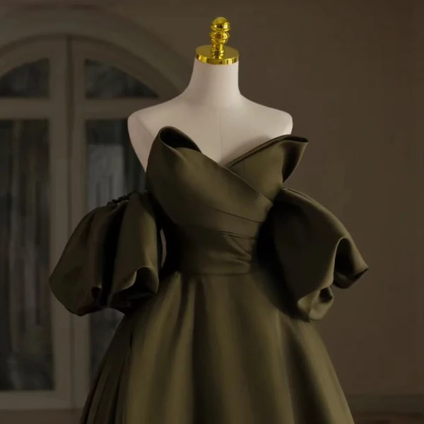 Fashion Army Green Satin Prom Dresses 2024 Ball Gown Strapless Puffy Short Sleeve Long