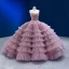 Luxe Rougissant Rose Perlage Faux Diamant Perle Paillettes Robe De Mariée 2023 Robe Boule Bustier Sans Manches Dos Nu Volants en Cascade Train De Balayage Mariage
