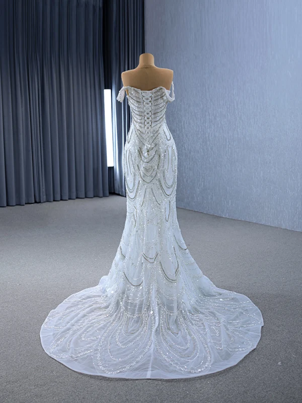 Luxe Blanche Fait main Perlage Perle Faux Diamant Paillettes Robe De Mariée 2024 Trompette / Sirène Bustier Sans Manches Dos Nu Train De Balayage Mariage