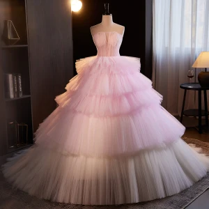 Sjarmerende Rødmende Rosa Gripende Ruffles Buste Ballkjoler 2024 Ballkjole Strapless Uten Ermer Ryggløse Feie Tog Ball Formelle Kjoler