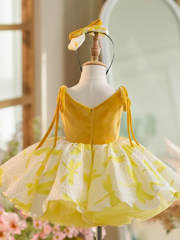 Chic / Beautiful Yellow Short Birthday Flower Girl Dresses 2024 Ball Gown V-Neck Sleeveless Backless