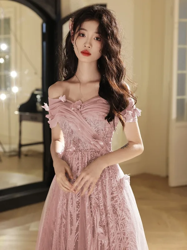 Chic / Beautiful Blushing Pink Beading Pearl Appliques Prom Dresses 2024 A-Line / Princess Off-The-Shoulder Short Sleeve Backless Floor-Length / Long Prom Formal Dresses