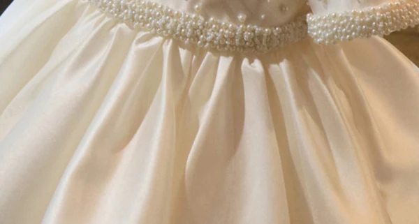 Elegant Ivory Pearl Bow Flower Girl Dresses 2023 Ball Gown Scoop Neck Short Sleeve Birthday