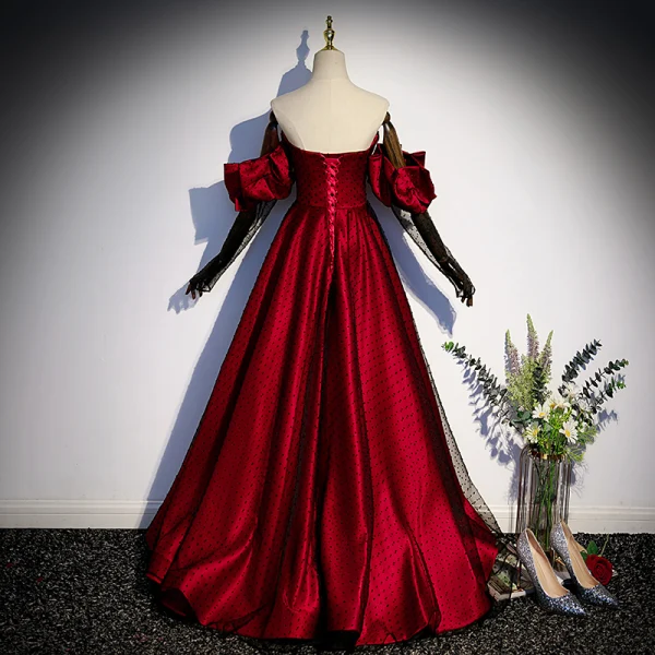Chic / Beautiful Burgundy Spotted Satin Prom Dresses 2022 A-Line / Princess Strapless Sleeveless Backless Floor-Length / Long Formal Dresses