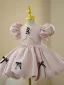 Lovely Blushing Pink Pearl Bow Short Birthday Flower Girl Dresses 2023 Ball Gown Scoop Neck Puffy Short Sleeve Satin