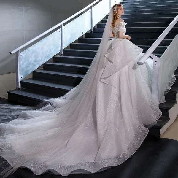 Vintage / Retro Charming Ivory Beading Sequins Wedding Dresses 2022 Ball Gown Off-The-Shoulder Short Sleeve Backless Royal Train Wedding