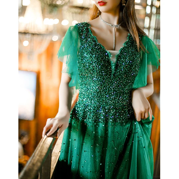 Chic / Belle Vert Foncé Perlage Faux Diamant Paillettes Robe De Bal 2022 Princesse V-Cou Manches Courtes Dos Nu Longue Promo Robe De Ceremonie