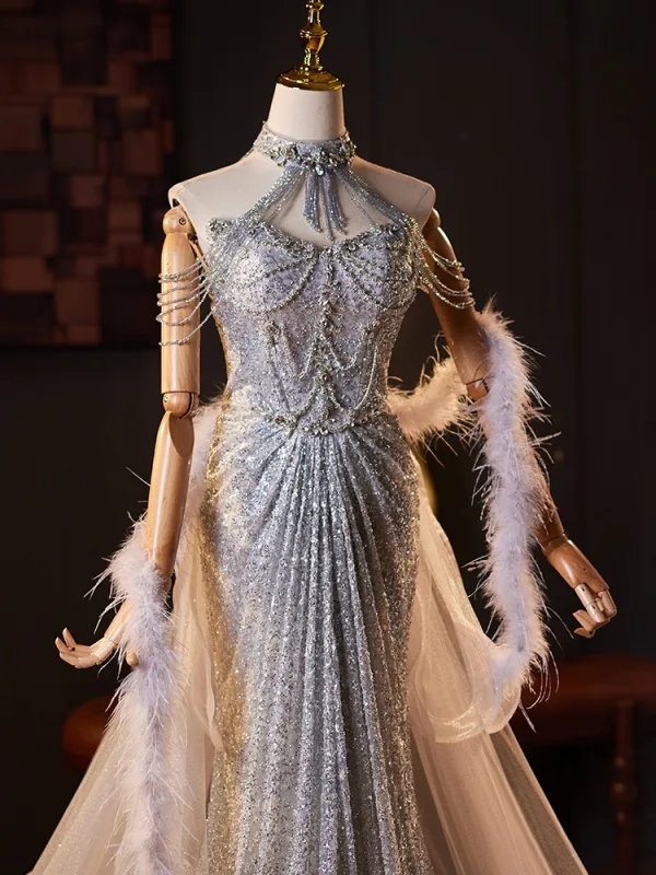 Sexy Scintillantes Argenté Perlage Faux Diamant Paillettes Robe De Soirée 2025 Trompette / Sirène Col Haut Sans Manches Dos Nu Train De Balayage Soirée Robe De Ceremonie