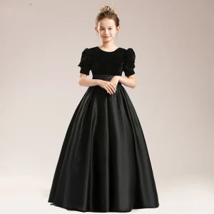Vintage Originale Satin Noire Anniversaire Promo Robe Ceremonie Fille 2022 Princesse Encolure Dégagée Manches Courtes Longue Robe Ceremonie Fille