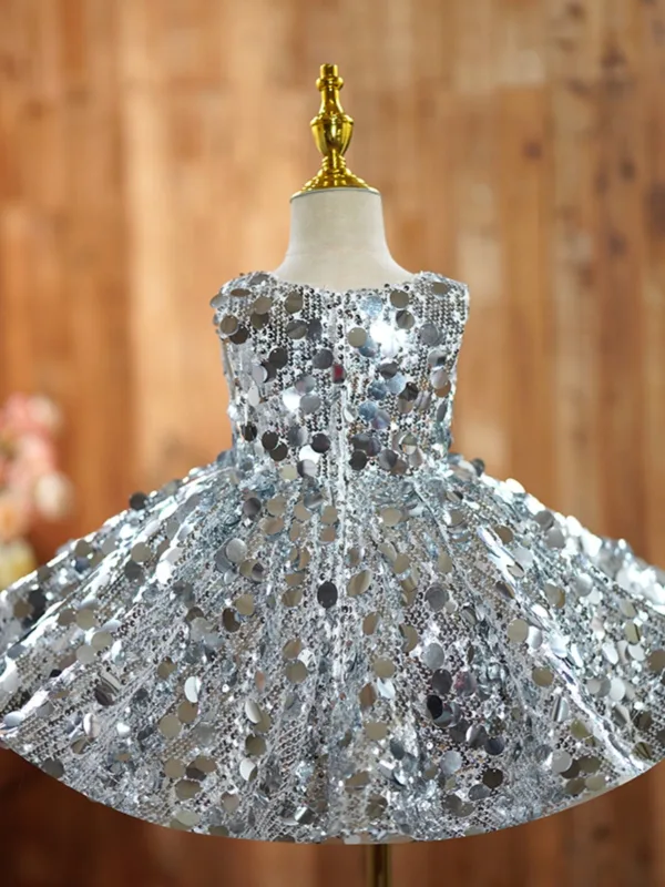 Sparkly Silver Short Sequins Birthday Flower Girl Dresses 2024 Ball Gown Scoop Neck Sleeveless
