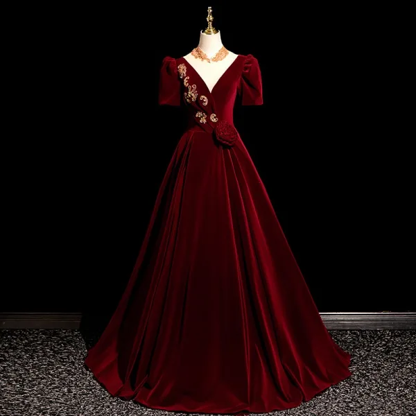 Elegant Burgundy Lace Flower Velvet Prom Dresses 2025 Ball Gown Scoop Neck Short Sleeve Backless Floor-Length / Long Prom Formal Dresses