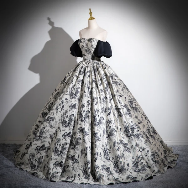 Elegante Schwarz Drucken Ballkleider 2024 Ballkleid Off Shoulder Kurze Ärmel Rückenfreies Lange Ball Festliche Kleider