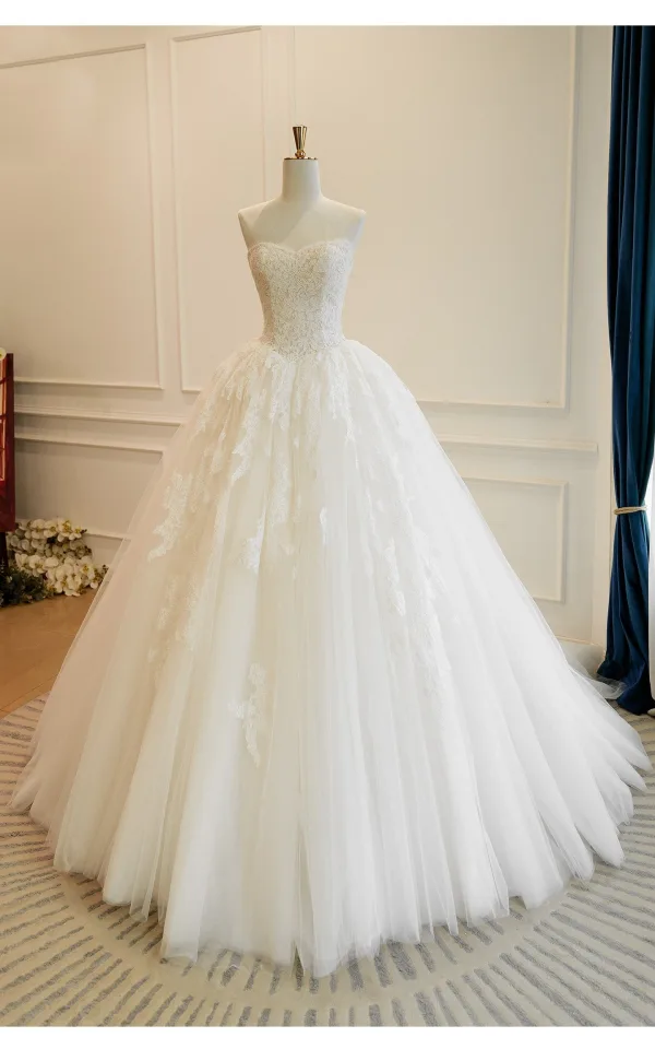 Elegant White Lace Flower Ball Gown Wedding Dresses 2026 Strapless Sleeveless Backless Floor-Length / Long Wedding