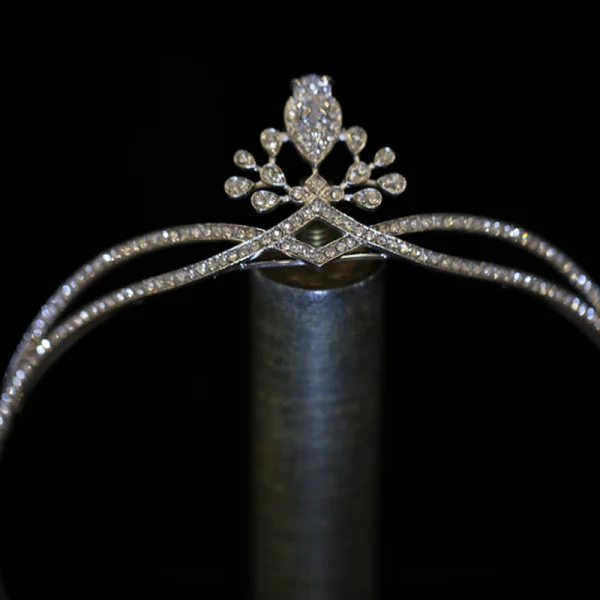 Eenvoudige Zilveren Rhinestone Tiara Bruids Haaraccessoires 2022 Zirkonium Legering Huwelijk Tiara