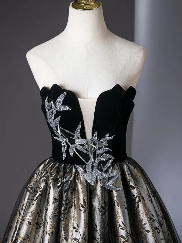 Elegant Black Lace Flower Prom Dresses 2024 Ball Gown Strapless Sleeveless Backless Floor-Length / Long Prom Formal Dresses