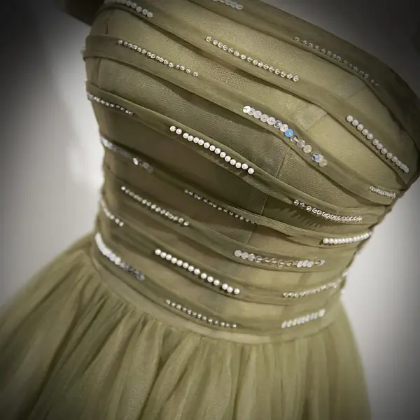Modest / Simple Clover Green Pearl Sequins Prom Dresses 2022 A-Line / Princess Strapless Short Sleeve Backless Floor-Length / Long Prom Formal Dresses