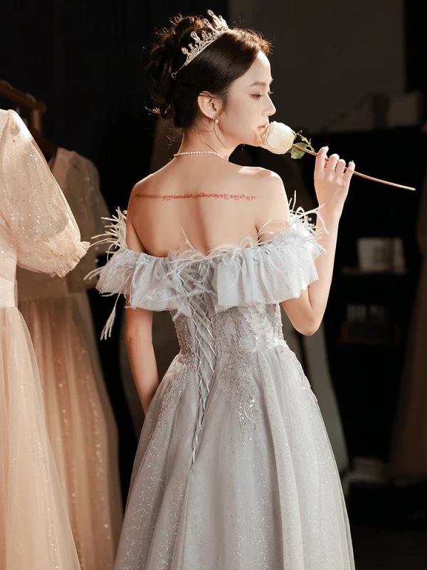Charmant Gris Perlage Paillettes Robe De Soirée 2023 Princesse De l'épaule Gland Manches Courtes Dos Nu Longue Soirée Robe De Ceremonie