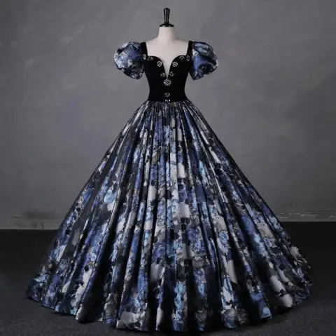 Vintage Marino Oscuro Floral Rhinestone Vestidos de gala 2023 Ball Gown Escote Cuadrado Manga Corta Sin Espalda Largos Gala Vestidos Formales